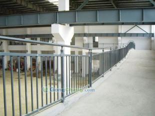 供應(yīng)歐風(fēng)新型廠房專用熱鍍鋅護(hù)欄_建筑建材_世界工廠網(wǎng)中國(guó)產(chǎn)品信息庫(kù)